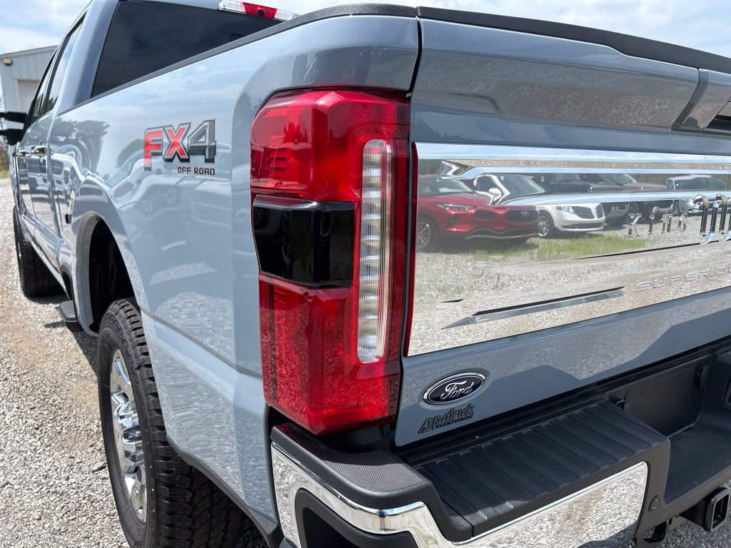 New 2026 Ford F250 King Ranch w/ Chrome Package AWD/4WD image 9