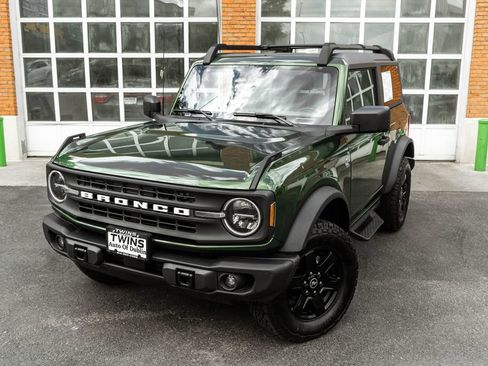 Used 2024 Ford Bronco Black Diamond AWD/4WD image 2