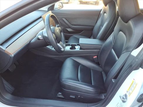 Used 2019 Tesla Model 3 Long Range image 18