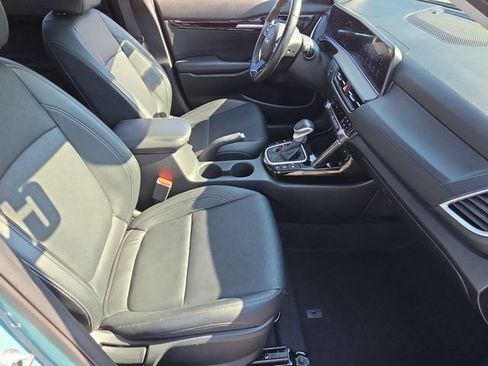 Used 2025 Kia Seltos EX FWD image 18