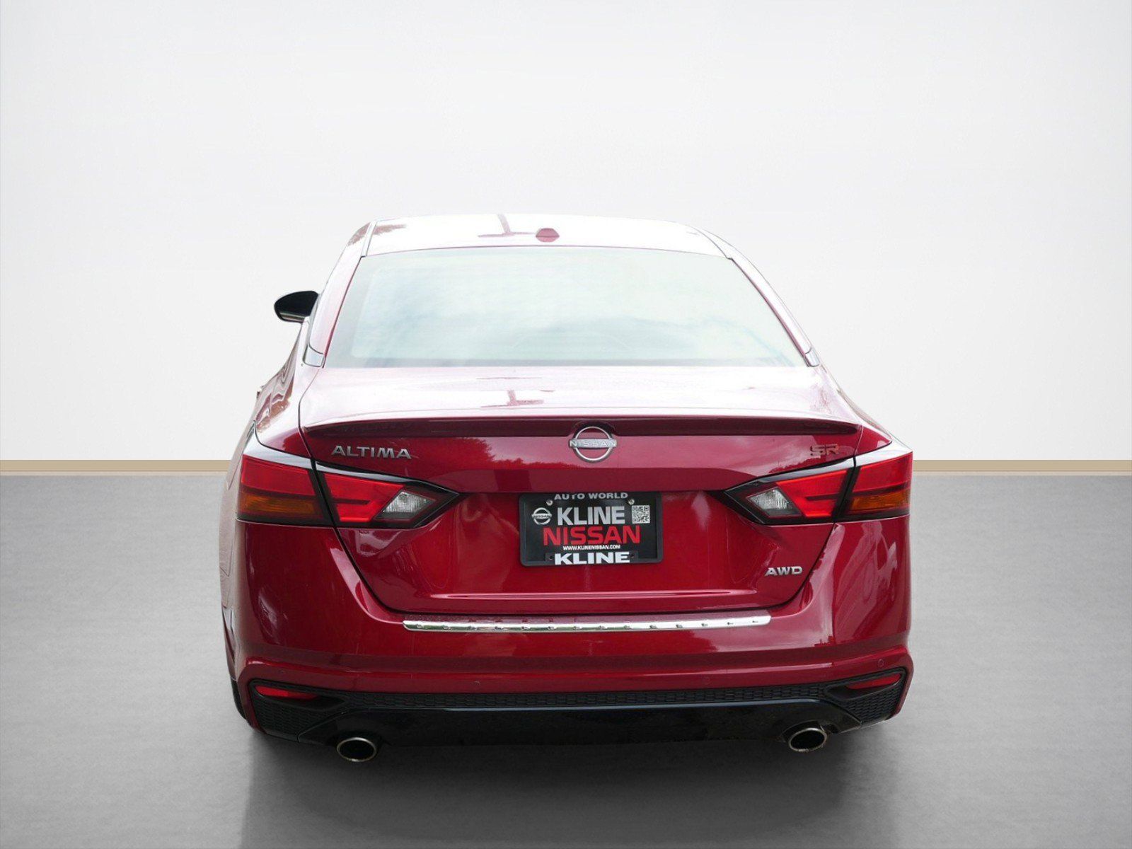 Certified 2023 Nissan Altima 2.5 SR w/ SR Premium Package AWD/4WD image 4