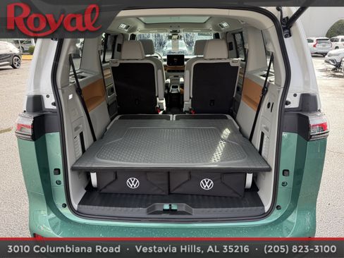 Certified 2025 Volkswagen ID. Buzz 1st Edition image 11