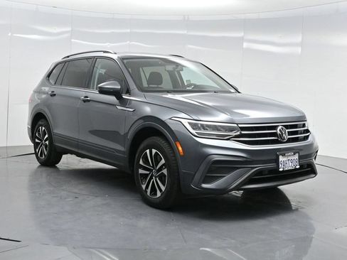 Used 2022 Volkswagen Tiguan S FWD image 74