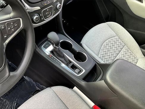 Certified 2024 Chevrolet Equinox LS image 16