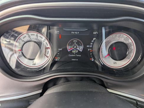 Used 2022 Dodge Challenger R/T Scat Pack w/ T/A Package image 32