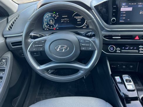 Used 2021 Hyundai Sonata SEL w/ Convenience Package image 16