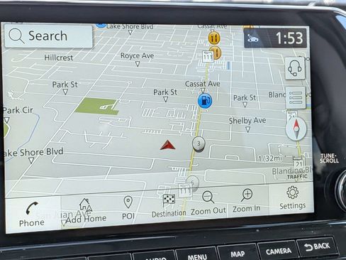 Used 2025 Nissan Pathfinder Platinum AWD/4WD image 26