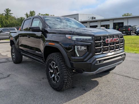 New 2026 GMC Canyon AT4X AWD/4WD image 3