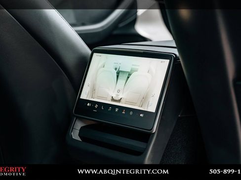 Used 2024 Tesla Model 3 Standard Range RWD image 43