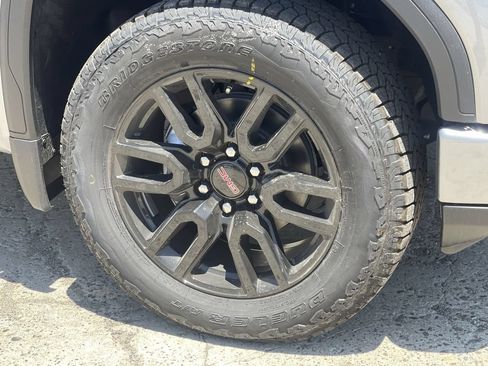 New 2026 GMC Sierra 1500 Elevation AWD/4WD image 33