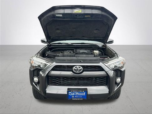 Used 2019 Toyota 4Runner SR5 Premium AWD/4WD image 4