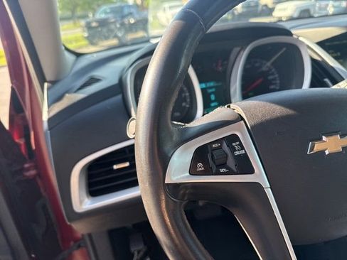 Used 2016 Chevrolet Equinox LT AWD/4WD image 17