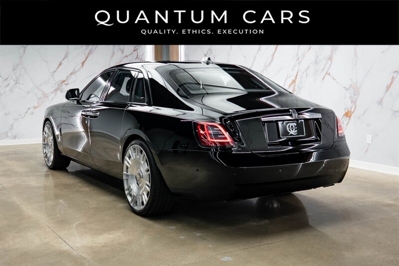 Used 2021 Rolls-Royce Ghost AWD/4WD image 7
