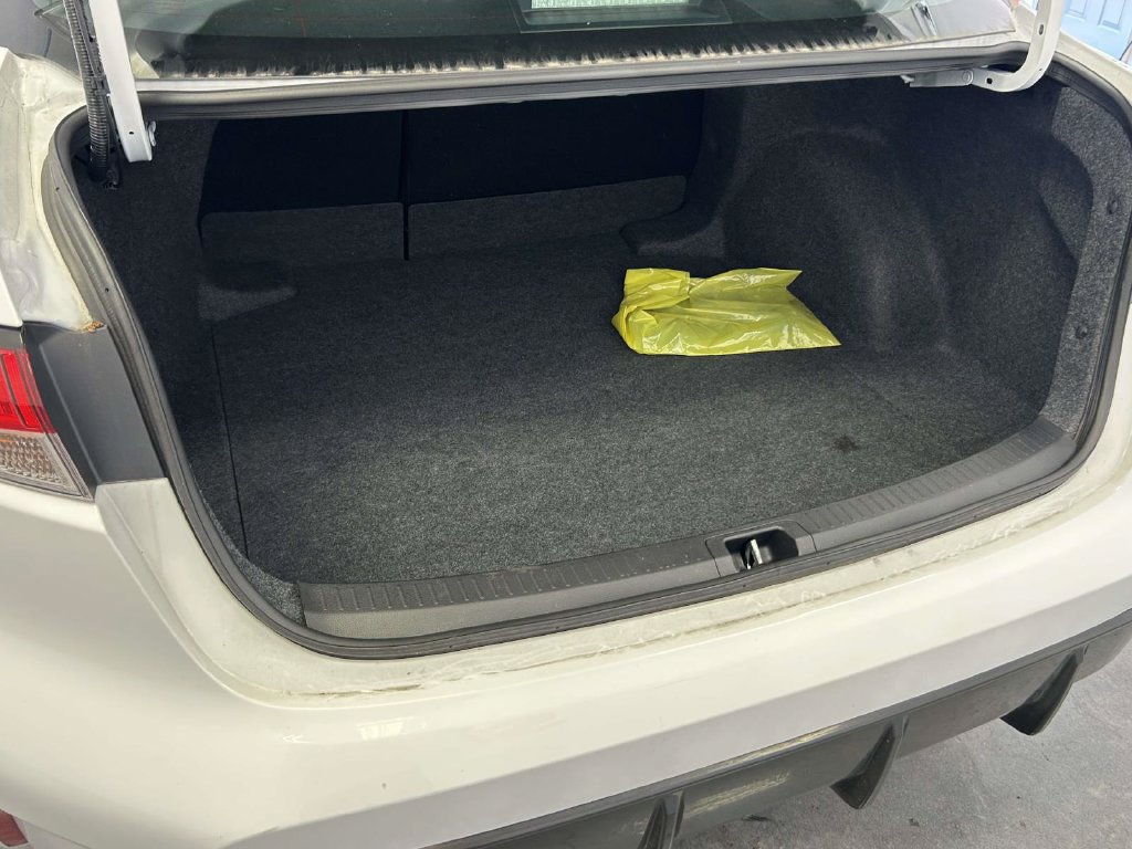 Used 2026 Toyota Corolla SE FWD image 10
