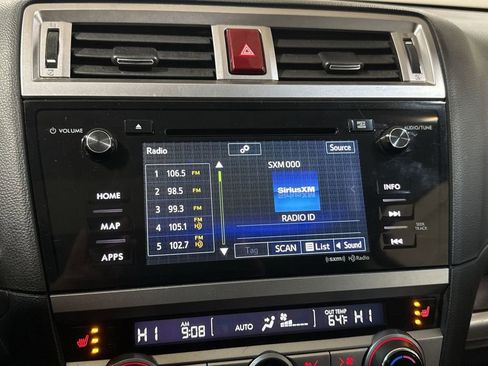 Used 2016 Subaru Outback 2.5i Limited image 14