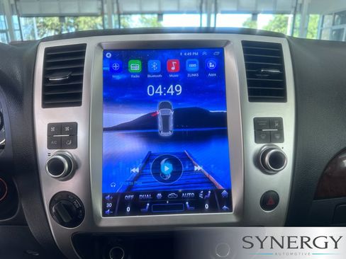 Used 2015 Nissan Armada SL AWD/4WD image 16