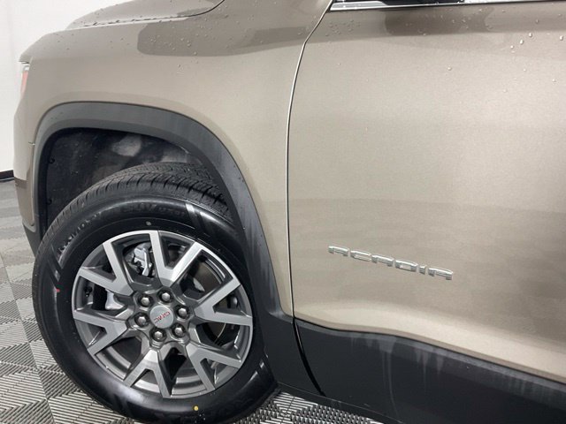 Used 2023 GMC Acadia SLE w/ Driver Convenience Package FWD image 35