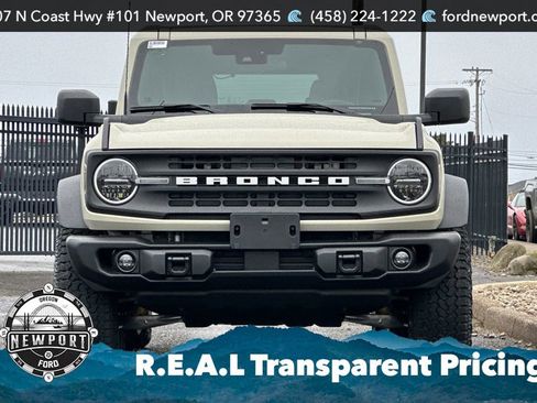 New 2025 Ford Bronco Big Bend w/ Black Diamond Package AWD/4WD image 10