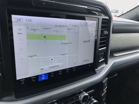 Used 2025 Ford F150 Lariat w/ Equipment Group 502A High image 18