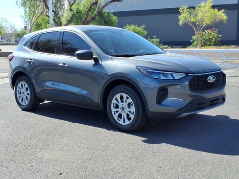 Used 2026 Ford Escape Active image 7