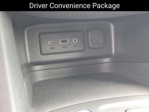 Certified 2023 Chevrolet Equinox LT FWD image 18
