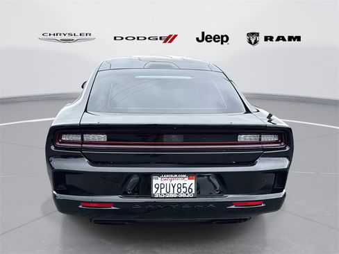 Used 2025 Dodge Charger R/T w/ Quick Order Package 25M R/T image 4