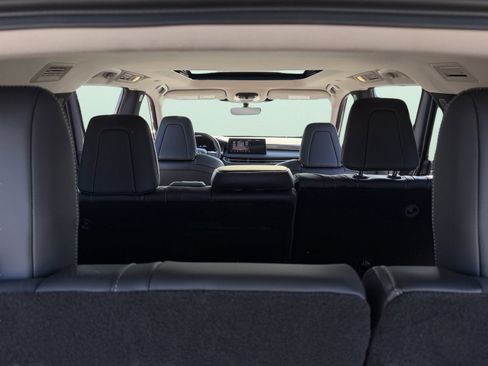 Used 2025 INFINITI QX60 Luxe image 45