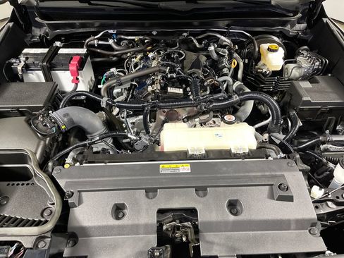 Certified 2024 Toyota Tacoma TRD Sport RWD image 9