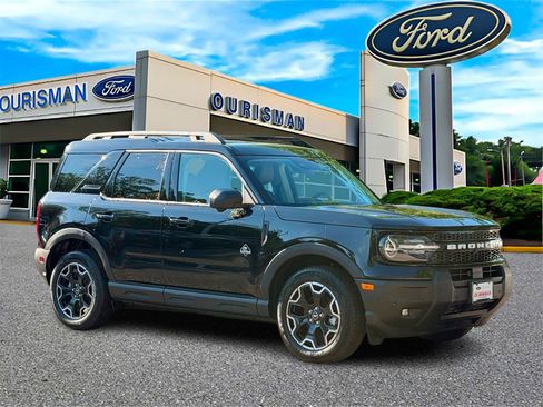 Used 2025 Ford Bronco Sport Outer Banks w/ Outer Banks Tech Package+ image 1