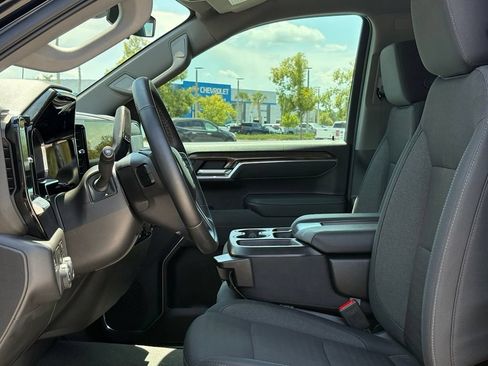 Used 2026 Chevrolet Silverado 1500 LT RWD image 29