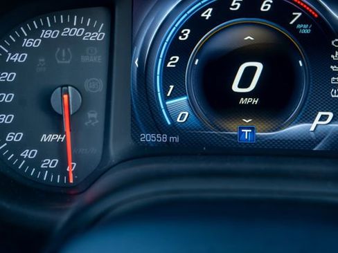 Used 2016 Chevrolet Corvette Z06 w/ 3LZ Preferred Equipment Group image 16