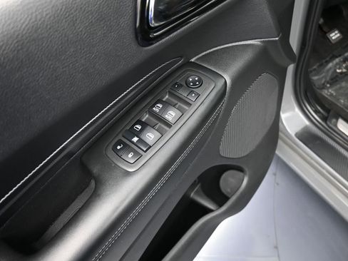 Used 2022 Dodge Durango GT image 14