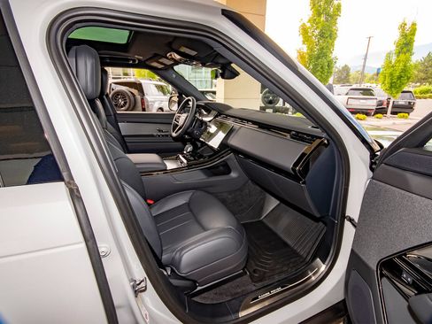 New 2026 Land Rover Range Rover Sport SE AWD/4WD image 41