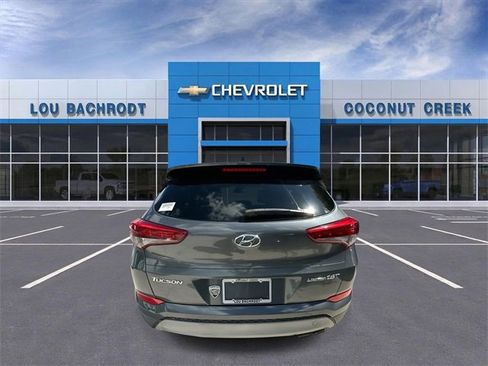 Used 2018 Hyundai Tucson Limited image 7