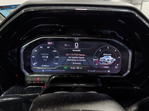 Used 2024 GMC Sierra 1500 Elevation image 9