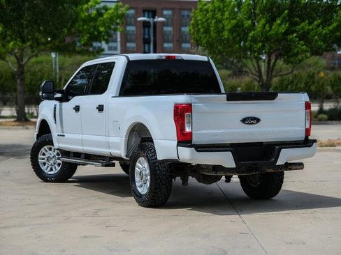 Used 2018 Ford F250 XLT AWD/4WD image 19