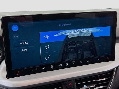 Used 2024 Ford Escape Platinum image 34