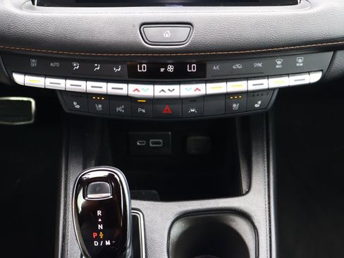 Used 2022 Cadillac XT4 Sport w/ Comfort Package image 32