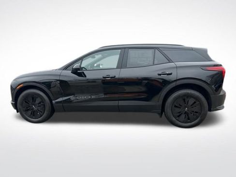 New 2026 Chevrolet Blazer EV LT image 2