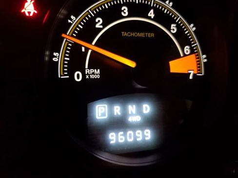 Used 2016 Jeep Patriot High Altitude AWD/4WD image 17