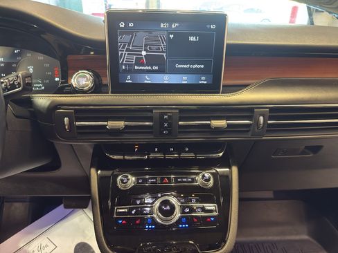 Used 2021 Lincoln Corsair Reserve AWD/4WD image 20