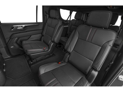 New 2026 Chevrolet Suburban RST w/ Sun And Tow Package AWD/4WD image 12
