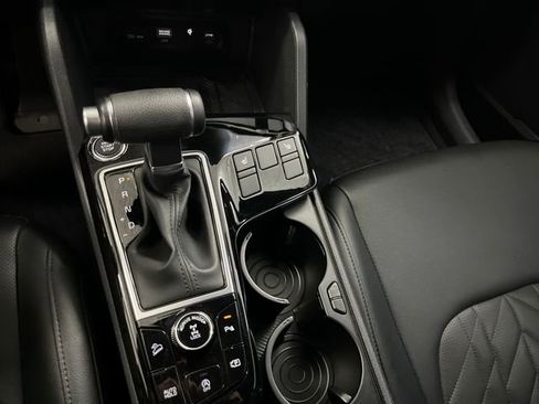 Certified 2025 Kia Sportage X-Line image 17