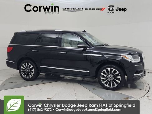 Used 2021 Lincoln Navigator Reserve w/ Luxury Package image 1