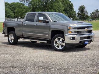 Used 2017 Chevrolet Silverado 2500 LTZ w/ Duramax Plus Package AWD/4WD video 2