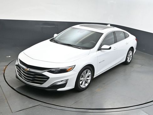 Used 2024 Chevrolet Malibu LT image 30