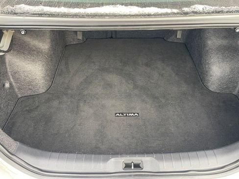 Used 2023 Nissan Altima 2.5 SR image 16