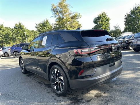 Used 2021 Volkswagen ID.4 Pro image 3