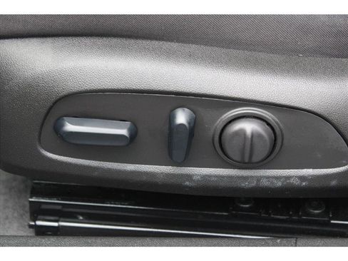 Used 2024 Chevrolet Malibu LT image 11