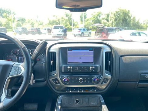 Used 2017 Chevrolet Silverado 2500 LTZ w/ Vortec Plus Package AWD/4WD image 20